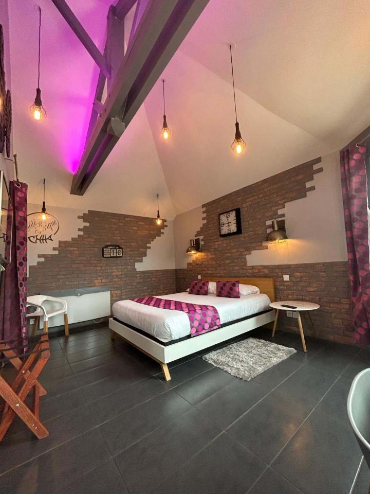 Manor next door Courseulles-sur-Mer