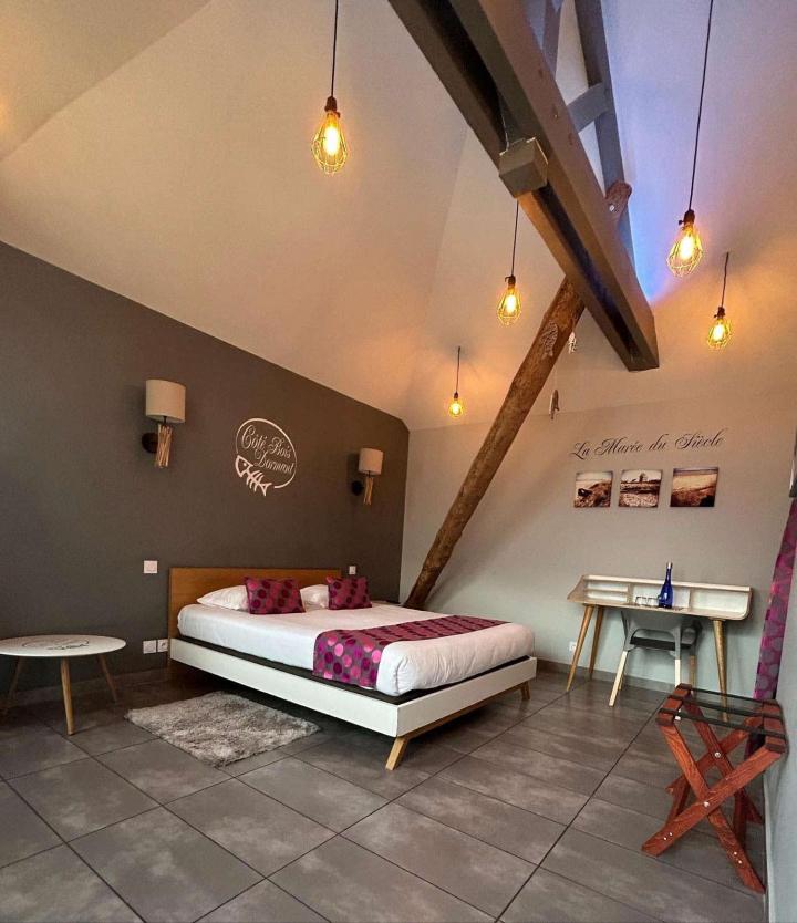 Manor next door Courseulles-sur-Mer